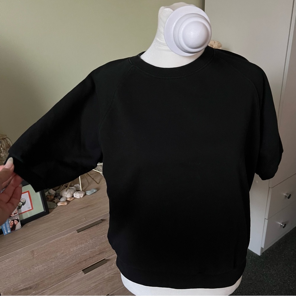 GAP Black 77% Cotton Short-Sleeve Basic Crewneck Pullover Sweatshirt Relaxed Fit